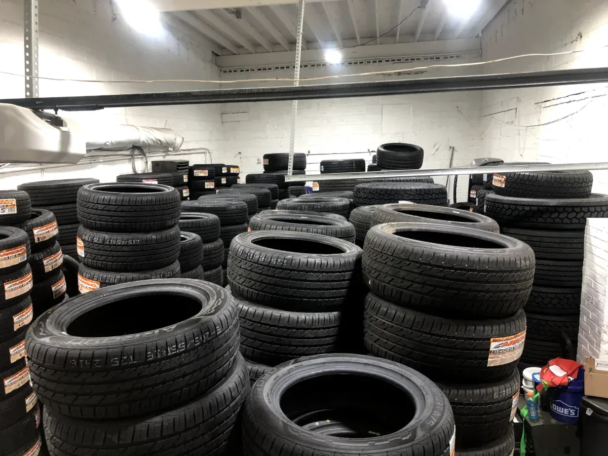 Edwin Tire Shop at 4210 Bladensburg Road in Brentwood MD